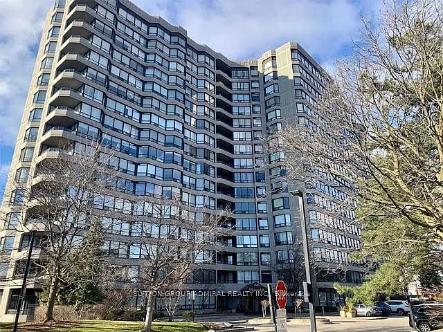 7440 Bathurst St #202 — Photo 2
