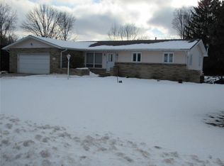 6132 Clinton St, Erie, PA 16509