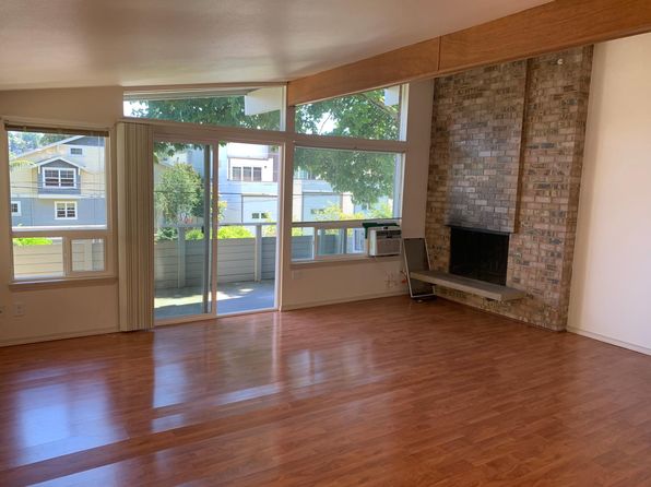 3425 22nd Ave W