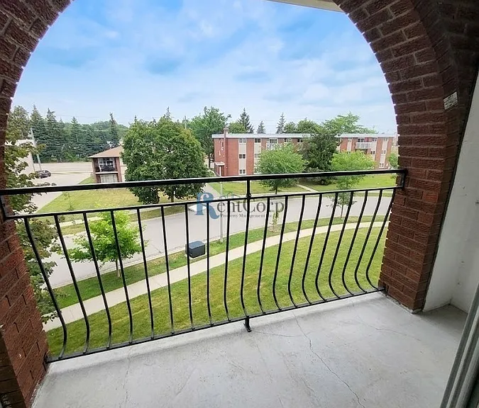 627 Silverbirch Rd #20 — Photo 9