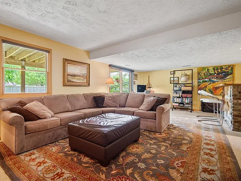 315 S Bone Dr #1 — Photo 8
