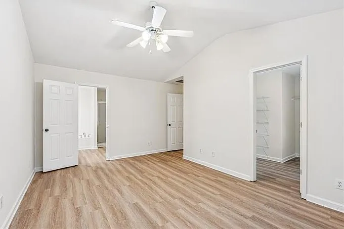 1640 Northgate Mill Dr — Photo 17