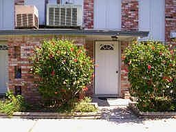 1st image of 615 Bay Colony Dr APT 3