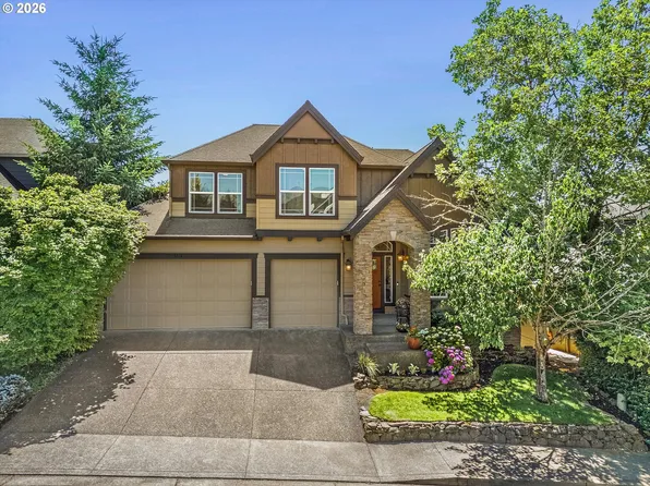 5214 N Wedgewood Loop, Newberg, OR 97132