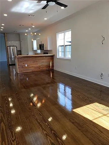 1667 N Miro St — Photo 3