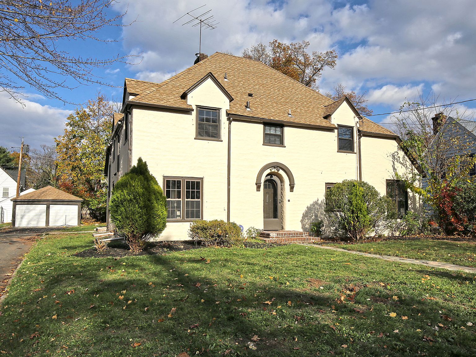 215 Tremont Ave, Orange, NJ 07050 Zillow