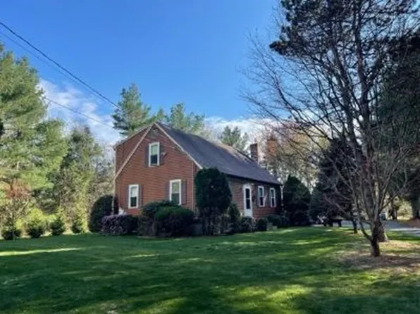 749 South St, Bridgewater, MA 02324