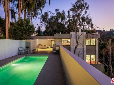 13547 Contour Dr, Sherman Oaks, CA, 91423