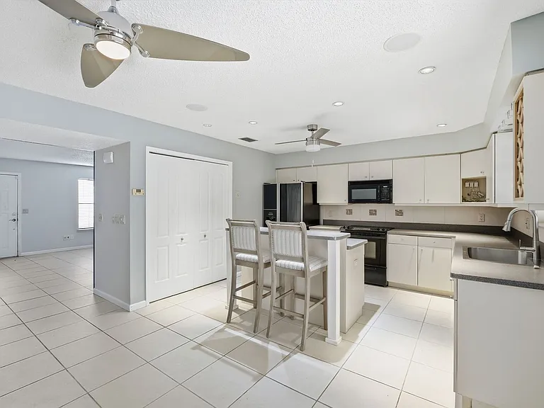 5306 Ridgewell Ct — Photo 8