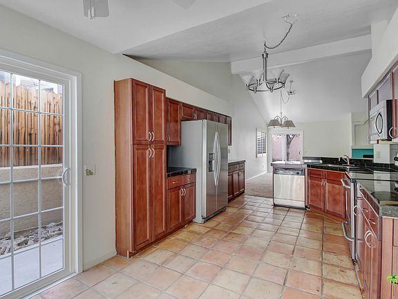 5th image of 53725 Avenida Cortez