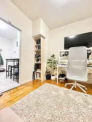 Rented by Century 21 Premier 