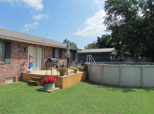 1606 Frisco St, Seneca, MO 64865