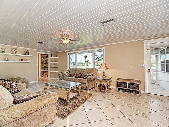 5th image of 1443 Lemon Bay Dr