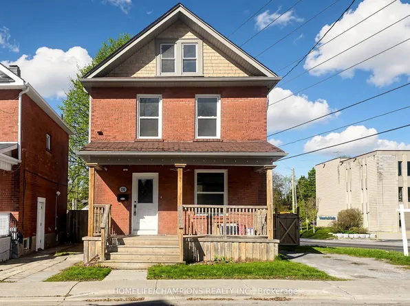 238 Dearborn Ave, Oshawa, ON L1G 4Z4