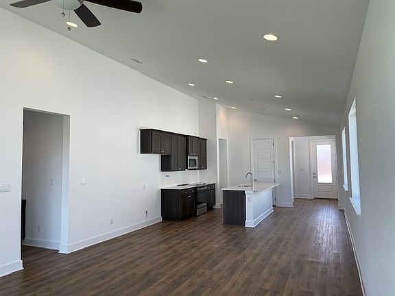 Enclave Lot 32 Great Room 2