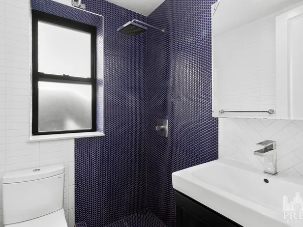 339 East 75th Street image 11 of 12