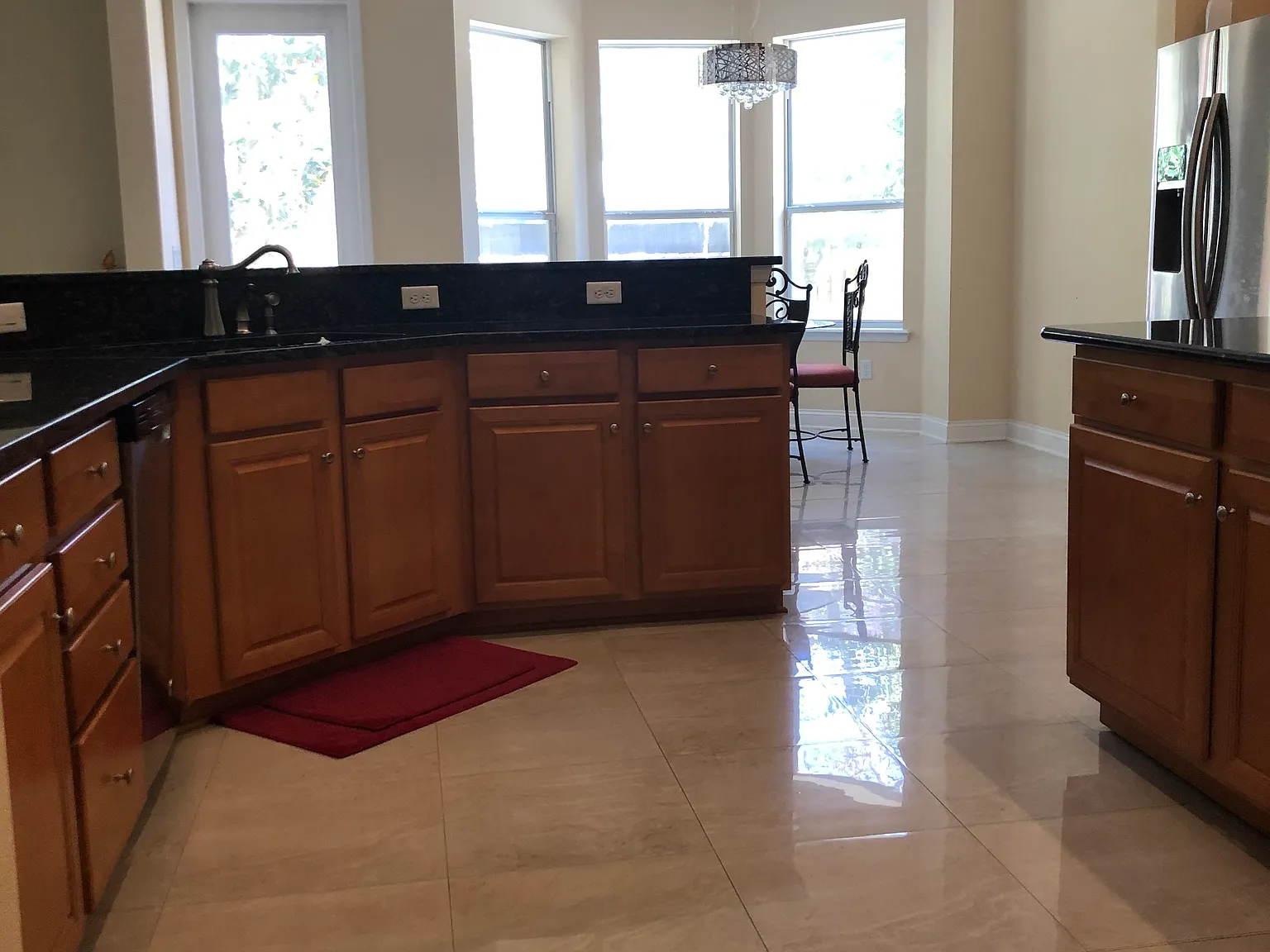 144 Malley Cove Ln — Photo 3