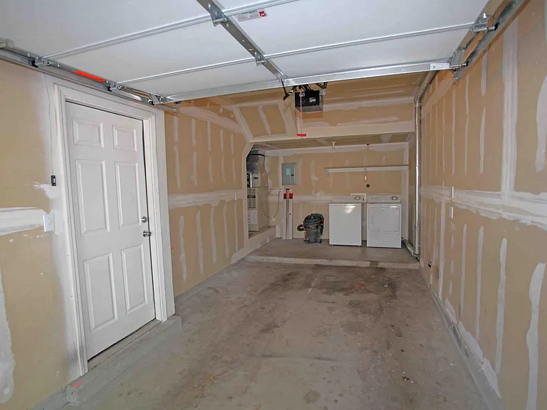 12 Short Dr #12 — Photo 20