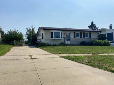 845 Orchard Rd, Marion, IA, 52302