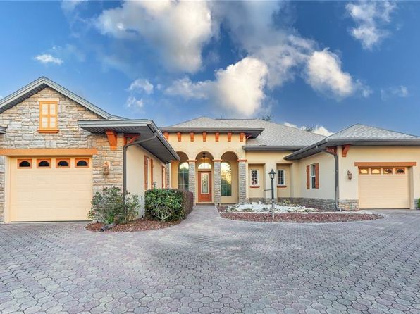 38748 Lakeview Walk, Lady Lake, FL 32159