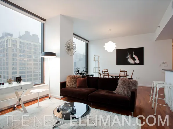 505 Greenwich Street image 1 of 9