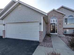 2022 Williams St, Shakopee, MN 55379