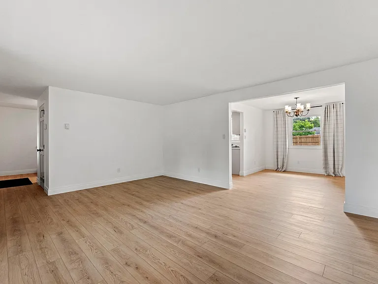 Evard Rd — Photo 7