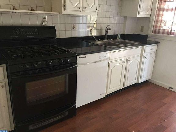 4th image of 2705 W 6th St