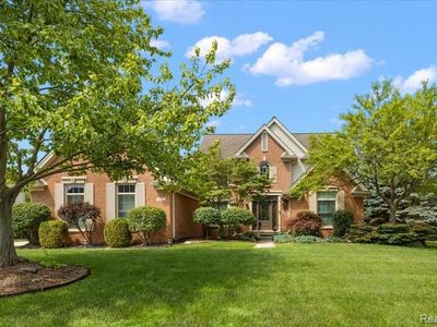 6591 Tree Knoll Dr, Troy, MI, 48098