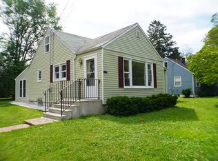 13 Bergen Ave, Voorhees, NJ 08043