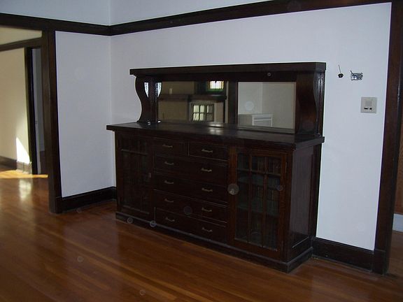 4th image of 5017 N Winchester Ave APT 1F