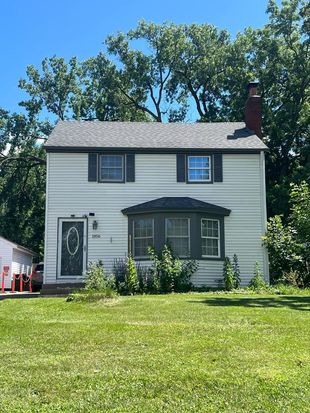 1856 Flandrau St, Saint Paul, MN 55109