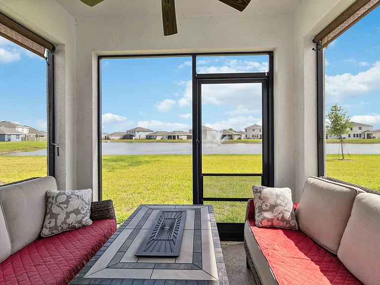 18006 Canopy Pl — Photo 16