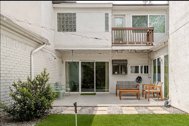 2836 Lee St — Photo 23