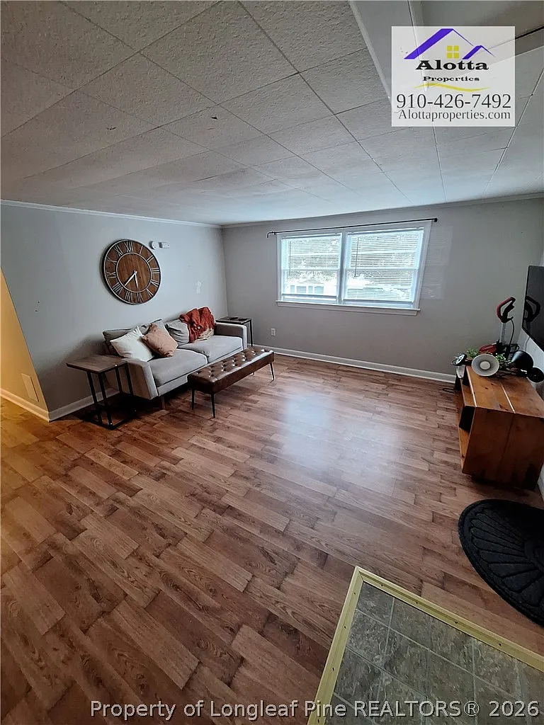 1 bed, 1.0 bath, 576 sqft, $960 — Photo 1