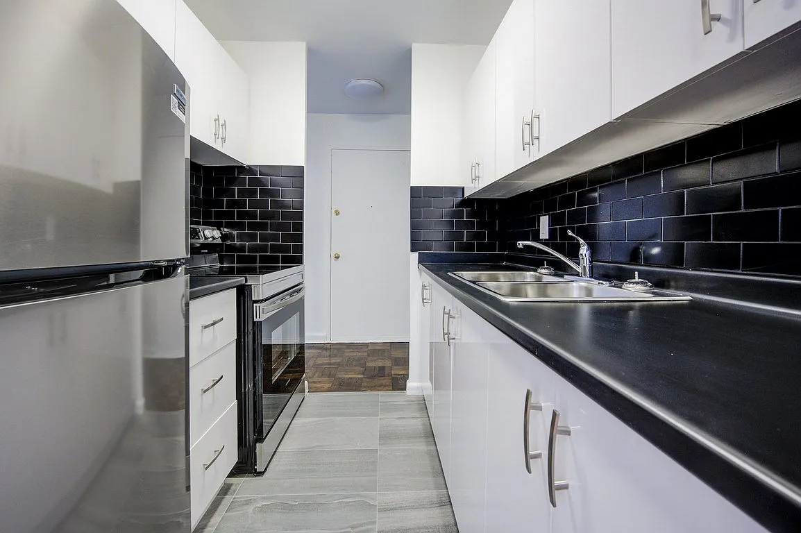 Mountain Apartments — Photo 1