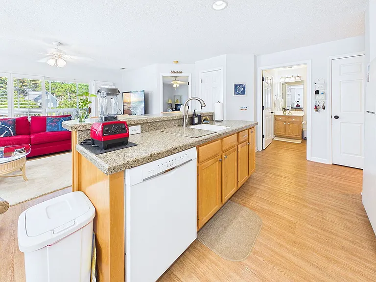 3350 Club Villas Dr #1303 — Photo 23