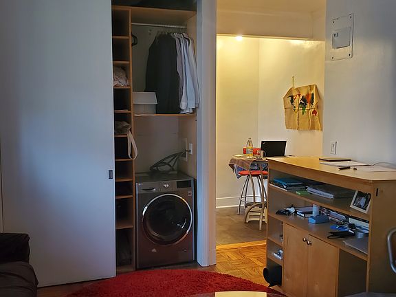 3rd image of 516 E 78th St APT 6C