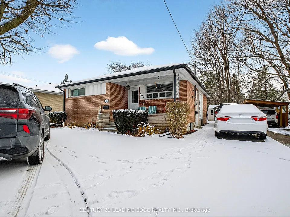 303 Rossland Rd W #BASEMENT