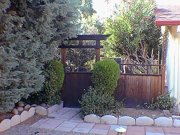 Tori entry to Japanese Garden 