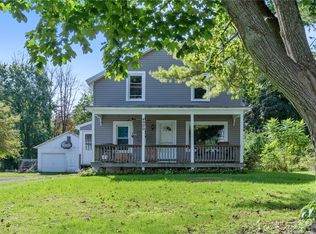 4900 Ridge Rd, Williamson, NY 14589