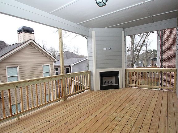 2nd image of 173 Towns Walk Dr #6K