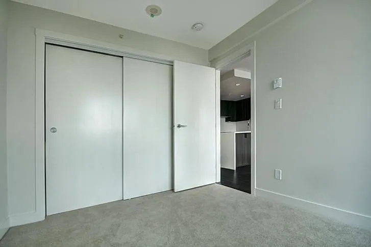 8288 Granville Ave #1801 — Photo 23