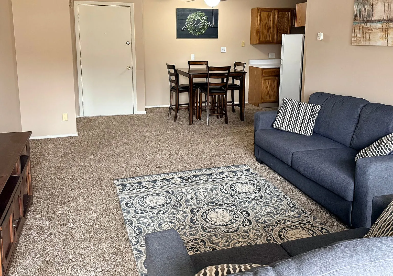 The Pointe on Fleur Apartments — Photo 1