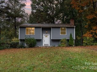 8435 Othello Pl, Charlotte, NC 28227