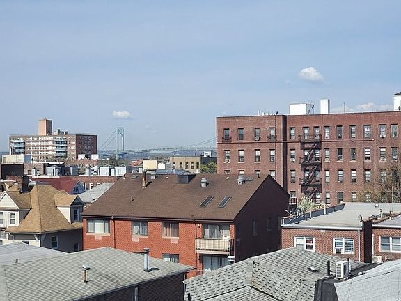 5th image of 2126 Benson Ave APT 5K