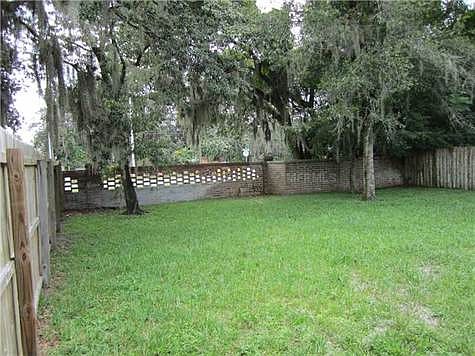 3rd image of 10050 Creekwater Blvd