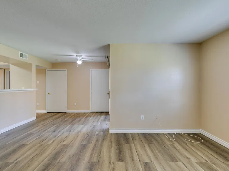 2300 Silverado Ranch Blvd #1016 — Photo 16