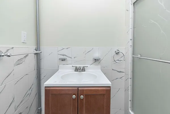 Rented by Highline Residential | media 6