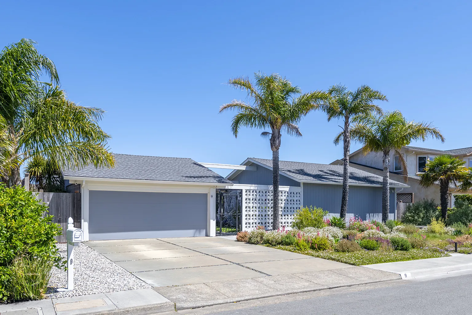 9 Saba Ln photo 1